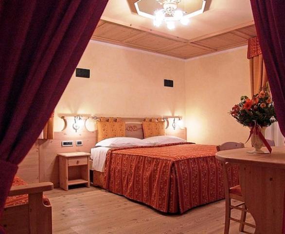 Jolly B&B - Affittacamere Dimaro Kamer foto